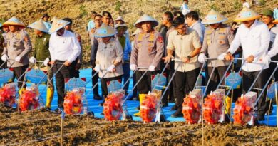 Tanam Jagung Serentak, Jenderal Sigit: Polri Siap Kawal Kedaulatan Pangan!