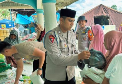 Berbagi yang Menyatukan: Brimob dan Warga Aek Ngadol di Bulan Ramadhan