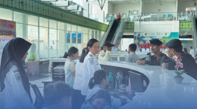 Siaga Penuh dan Humanis, Gegana Brimob Sumut Amankan Arus Balik di Terminal Amplas