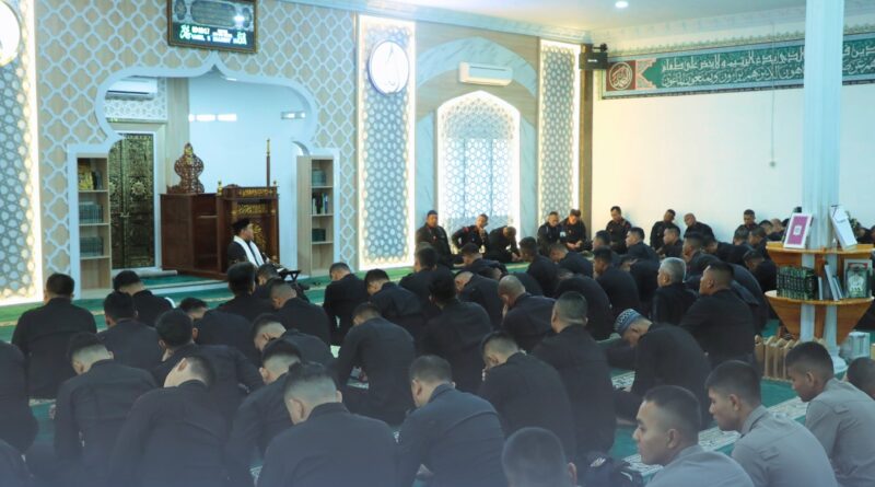 Bangun Karakter dan Keteguhan Moral, Brimob Sumut  Pembinaan Rohani Personel