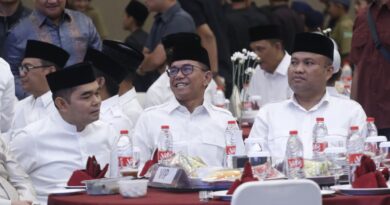 Wakil Wali Kota Medan, Zakiyuddin Harahap Serahkan Santunan Anak Yatim 