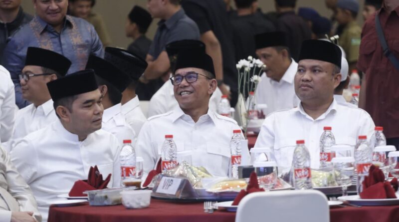 Wakil Wali Kota Medan, Zakiyuddin Harahap Serahkan Santunan Anak Yatim 