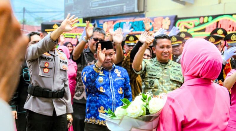 Kenal – Pamit Wakapolres Labuhanbatu dari Kompol H Matondang  ke Kompol PS Simbolon