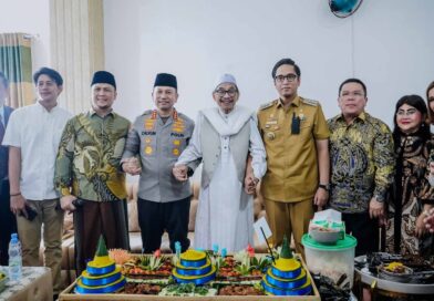 Rico Waas: Syekh Ali Akbar Marbun Teladan Perdamaian, Milad ke-84 Jadi Momentum Perkuat Persatuan