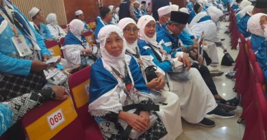 Terima Kloter 10, Kakanwil Kemanhaj Sumut Ingatkan 4 Nyawa Jemaah Haji, Jangan Hilang Pasport, Kartu Nusuk dan Jangan Selfi