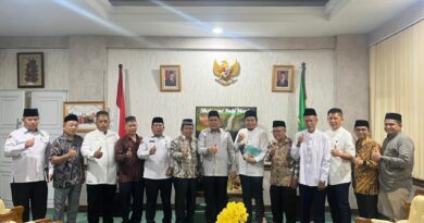 Kanwil Kemenagsu dan FOSIL BKMI Perkuat Koordinasi Pengurusan Sertifikat Tanah Wakaf Masjid Kanwil Kemenagsu dan FOSIL BKMI Perkuat Koordinasi Pengurusan Sertifikat Tanah Wakaf Masjid