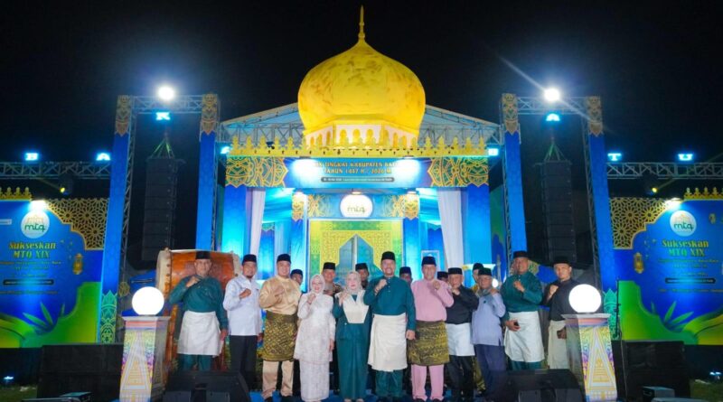 Malam Penutupan MTQ XIX Tingkat Kabupaten Batu Bara, Ribuan Warga Padati Arena Menanti Pengumuman Juara