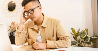 Dolar Menguat, Perlukah Memikirkan Ulang Rencana Traveling ke Luar Negeri? Dolar Menguat, Perlukah Memikirkan Ulang Rencana Traveling ke Luar Negeri?