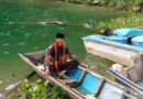 Dedikasi Ali Pakpahan, Seberangi Danau Toba Demi Penyuluhan Agama di Desa Sibaruang Dedikasi Ali Pakpahan, Seberangi Danau Toba Demi Penyuluhan Agama di Desa Sibaruang