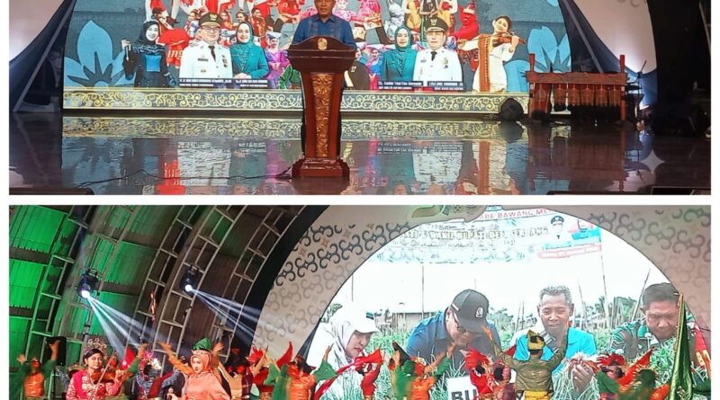 Ratusan Warga Saksikan Malam Budaya Deli Serdang di Panggung Keong PRSU, Wakil Bupati Deliserdang : Jaga dan teruskan warisan budaya Ratusan Warga Saksikan Malam Budaya Deli Serdang di Panggung Keong PRSU, Wakil Bupati Deliserdang : Jaga dan teruskan warisan budaya
