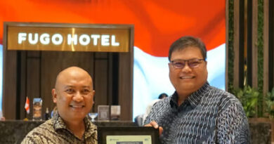 Perkuat Mutu Layanan Perhotelan, SUCOFINDO Serahkan Sertifikasi ISO 9001:2015 kepada Hotel FUGO Samarinda Perkuat Mutu Layanan Perhotelan, SUCOFINDO Serahkan Sertifikasi ISO 9001:2015 kepada Hotel FUGO Samarinda
