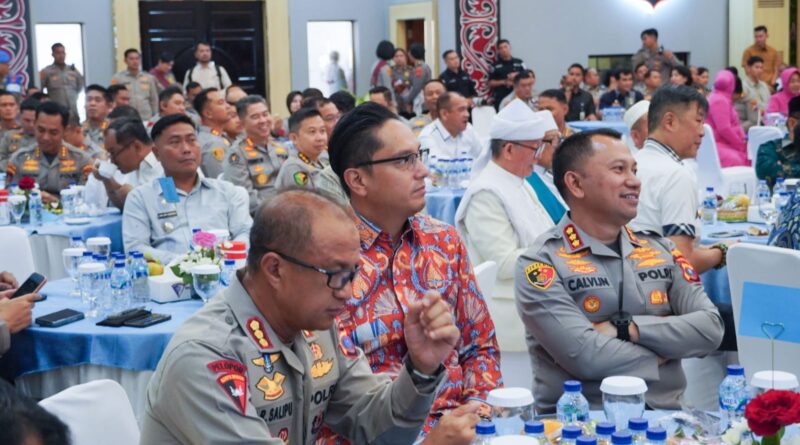 Rico Waas Apresiasi Transformasi HKBP, Dorong Penguatan Iman di Tengah Keluarga Rico Waas Apresiasi Transformasi HKBP, Dorong Penguatan Iman di Tengah Keluarga