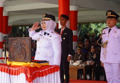 Plt. Bupati Tiorita Pimpin Detik-Detik Proklamasi HUT ke-81 RI di Langkat