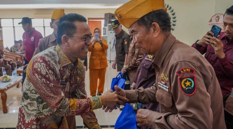 Pemko Medan Komitmen Perkuat Perhatian pada Veteran Pemko Medan Komitmen Perkuat Perhatian pada Veteran