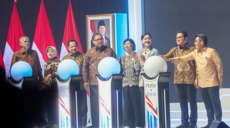 Genjot PAD Lewat Digitalisasi, Pemko Medan Raih Penghargaan TP2DD Terbaik Genjot PAD Lewat Digitalisasi, Pemko Medan Raih Penghargaan TP2DD Terbaik