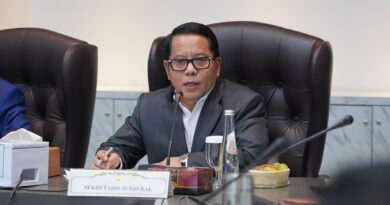 Lindungi Anak di Ruang Digital, Kemenag Atur Penggunaan Gawai di Satuan Pendidikan Keagamaan Lindungi Anak di Ruang Digital, Kemenag Atur Penggunaan Gawai di Satuan Pendidikan Keagamaan