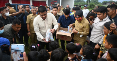 Erupsi Gunung Sinabung, Bobby Nasution Pastikan Kebutuhan Pengungsi Terpenuhi