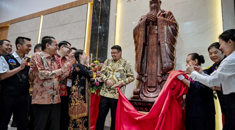Gubernur Sumut Bobby Nasution Resmikan Sekolah Guang Ming