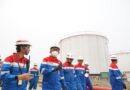 Pertamina Patra Niaga Regional Sumbagut Perkuat Keandalan Operasional di Riau, Wakil Direktur Utama Tinjau Fuel Terminal Sei Siak