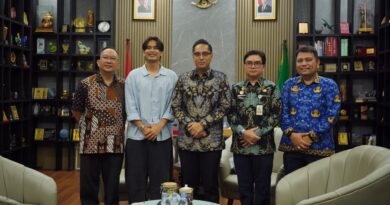 Dukung Penuh Revora 2026, Wali Kota Medan Siapkan Lapangan Merdeka Jadi Panggung Kreativitas Anak Muda Dukung Penuh Revora 2026, Wali Kota Medan Siapkan Lapangan Merdeka Jadi Panggung Kreativitas Anak Muda