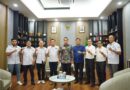 Rico Waas Minta Atlet Medan Fokus Hadapi Porprovsu XII 2026 Rico Waas Minta Atlet Medan Fokus Hadapi Porprovsu XII 2026