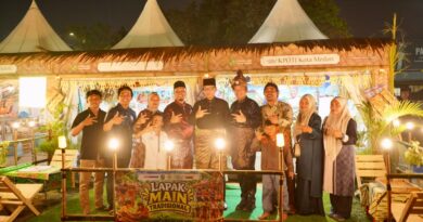 Buka Pekan Budaya Medan 2026, Rico Waas Main Gendang Melayu Deli dan Ajak Masyarakat Rawat Warisan Leluhur Buka Pekan Budaya Medan 2026, Rico Waas Main Gendang Melayu Deli dan Ajak Masyarakat Rawat Warisan Leluhur