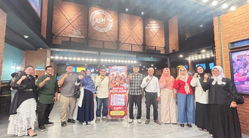 Politisi Muslim untuk Semua Gelar Nobar Film Bapak Paling Jujur, Hadirkan Pesan Integritas dan Kejujuran Politisi Muslim untuk Semua Gelar Nobar Film Bapak Paling Jujur, Hadirkan Pesan Integritas dan Kejujuran