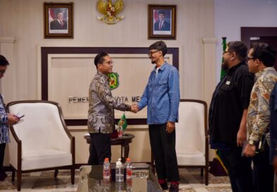 Rico Waas Dorong Komunitas Kreatif Medan Tangkal Hoaks Lewat Kampanye Positif