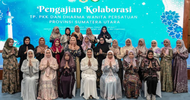 Pengajian PKK dan DWP Sumut, Perempuan Diajak Perkuat Ketahanan Keluarga dan Organisasi Pengajian PKK dan DWP Sumut, Perempuan Diajak Perkuat Ketahanan Keluarga dan Organisasi